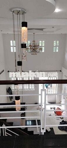 cho thuê nhà lam nhà ở, van phòng 220/32 nguyễn xí p26 Bình Thạnh,