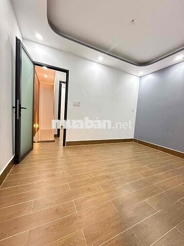 SIÊU PHẨM LK QUẬN 11 DT 4.2m x 8m 2 Tầng 4 Tỷ Nhỉn Sổ 2025