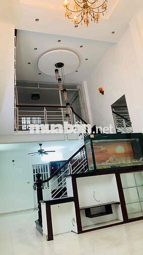 cho thuê nhà lam nhà ở, van phòng 220/32 nguyễn xí p26 Bình Thạnh,