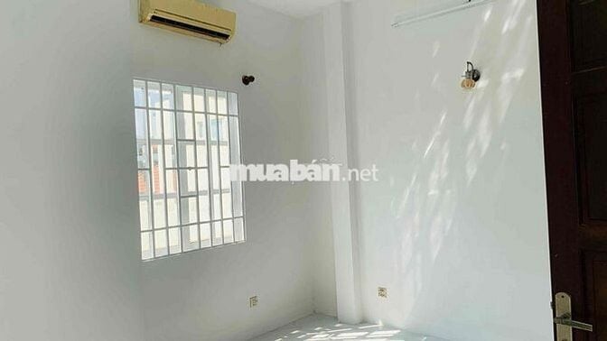 cho thuê nhà lam nhà ở, van phòng 220/32 nguyễn xí p26 Bình Thạnh,