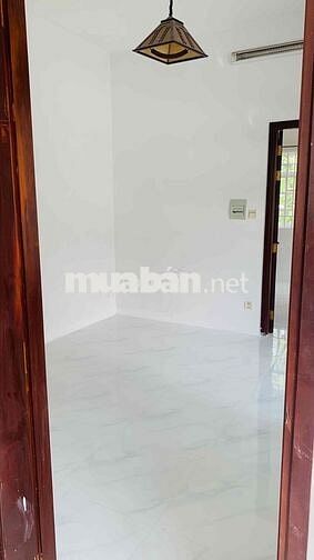 cho thuê nhà lam nhà ở, van phòng 220/32 nguyễn xí p26 Bình Thạnh,