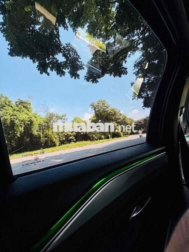 VinFast Lux A2.0 2019 Plus 2.0 AT - 110000 km
