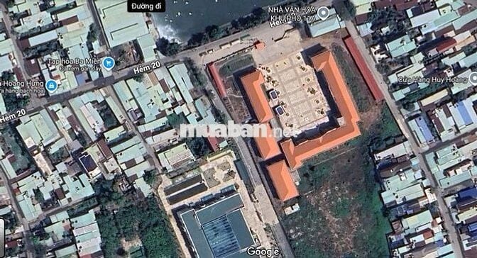 Đất giáp trường Mầm non, Tiểu học Tân Phong 2 - Hẻm 20 Nguyễn Văn Tiên