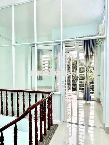 CHO THUÊ NHÀ FULL NỘI THẤT,P.LINH TÂY,GẦN PHẠM VĂN ĐỒNG,CHỢ THỦ ĐỨC