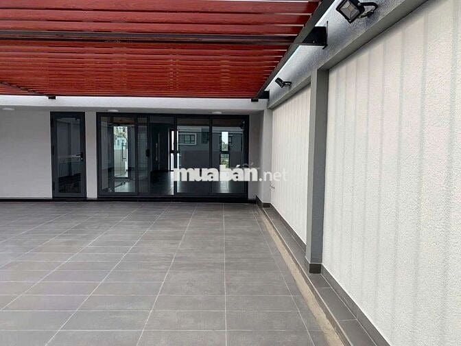 NHÀ NGUYÊN CĂN 3 TẦNG 7X18M TRỐNG SUỐT 3WC TIỆN SETUP LÀM VP, DẠY HỌC