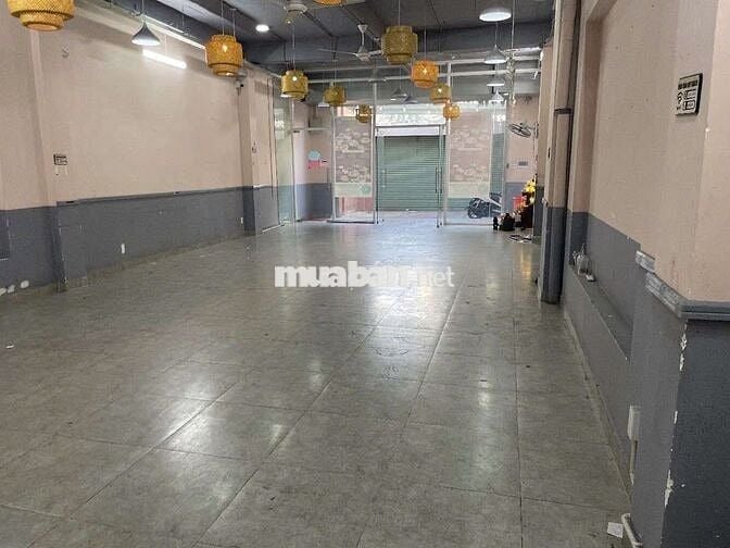 CHo thuê nhà mặt tiền đường Hồng lạc 7x30m 1L thông suốt