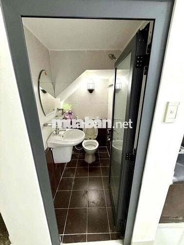 💎 💎 💎 TRỆT 3 LẦU SÂN THƯỢNG 3❌10M CÓ 3PN 3WC HẺM XE HƠI QUANG TRUNG