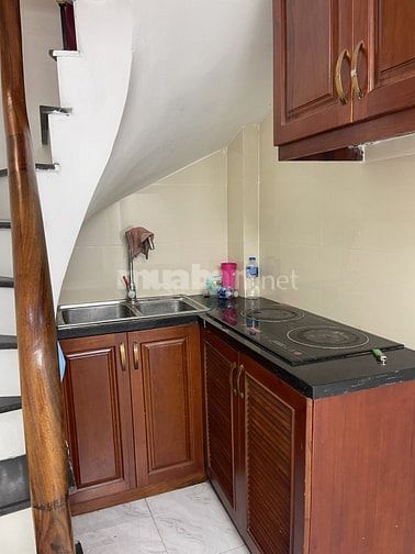 Nhà Xinh Minh Khai 20m² x 3 Tầng – Giá Chỉ 2.6 Tỷ – Gần Phố, Ở Ngay