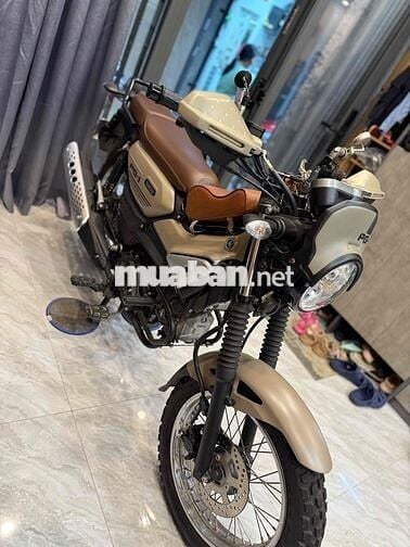 xe như mới - có độ 1 số đồ chơi