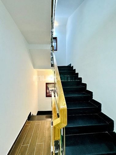 Bán nhà 432/3 Lê Văn Sỹ, P. Tân Sơn Hoà (P.2, Tân Bình cũ)