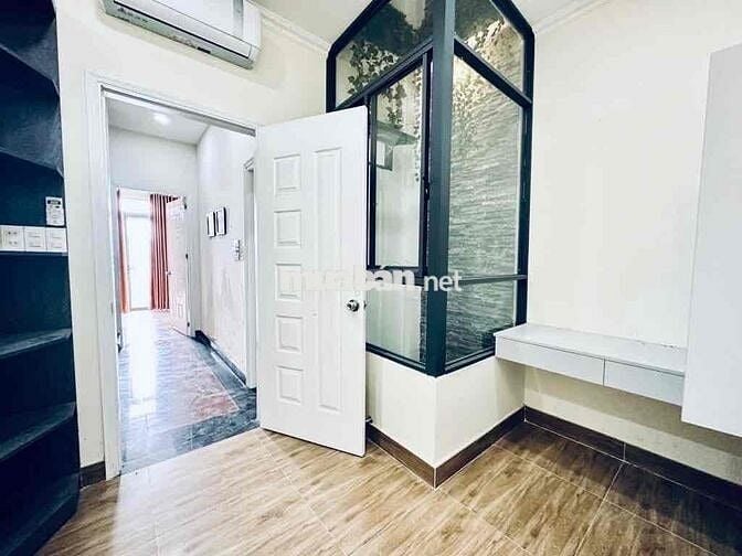5 TẦNG THANG MÁY. HXT 8M. NGANG 5M VUÔNG VỨC. 100M RA LÊ ĐỨC THỌ. 8,X