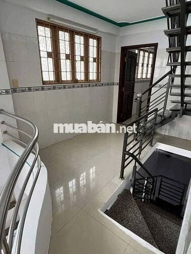 CHO THUÊ CĂN GÓC, HẺM XE TẢI, 1 XET, MINH PHUNG Q.11
