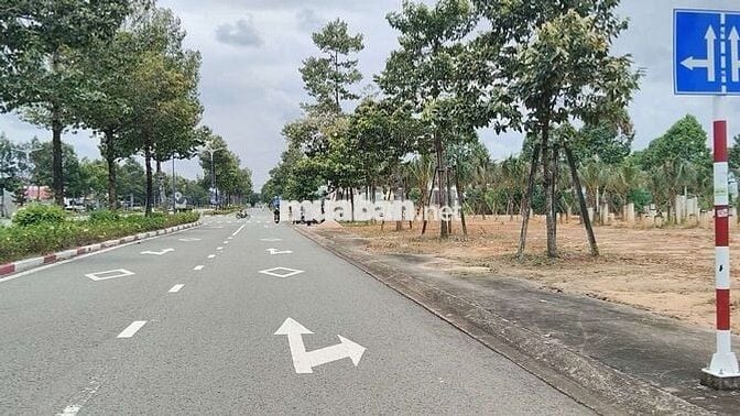 Cần bán nhanh 150m2, sổ sẵn,ngay đường NE2 Vành đai 4, TC 100%