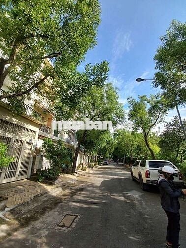 NHÀ HIẾM KHU TÂN PHONG, 4 TẦNG, 4X18M, MẶT TIỀN ĐƯỜNG 14M