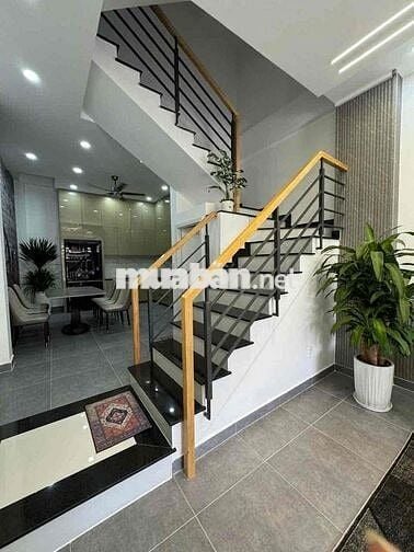 🏦 Nhà mới đẹp NC siêu phẩm Nup hẻm 220 Nguyễn Văn Khối P9