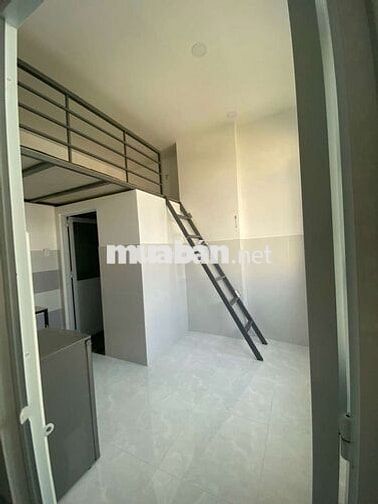 Phòng trọ 18 m2,có gác lửng đường Bùi Đình Túy,Q,Bình Thạnh