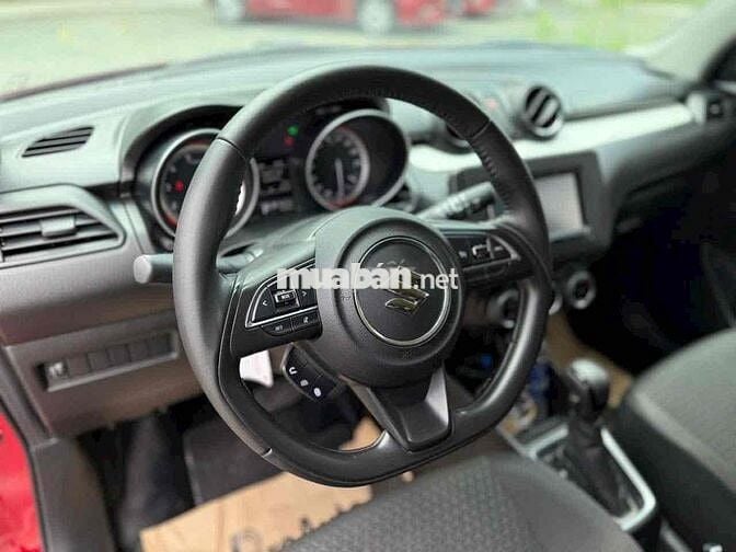 Suzuki Swift 2020 GLX 1.2 AT - 15000 km