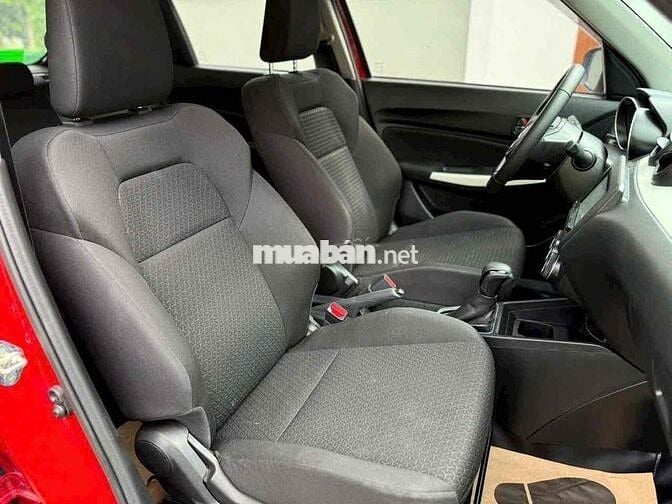 Suzuki Swift 2020 GLX 1.2 AT - 15000 km