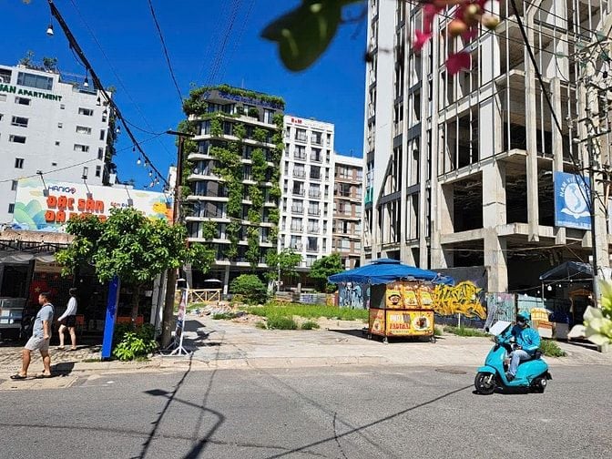 Cho thuê đất mặt tiền Trần Bạch Đằng - gần chợ đêm An Thượng