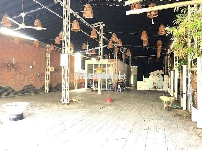 Cho Thuê Mặt Bằng Rộng 500m2, Gần Ngã 6 Thủ Dầu Một