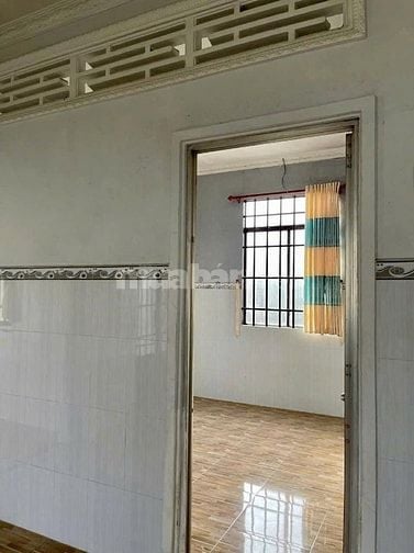 Nhà trống bán gấp nhà C4 ở Gia Huỳnh-Trảng Bàng. DT 155m2, giá 900tr