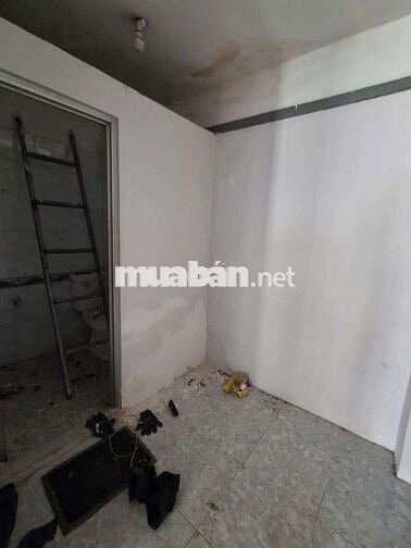 Nhà cho thuê Gò Xoài (2PN 2WC) nhà đang sơn mới, giá thuê 7.5 TRIỆU