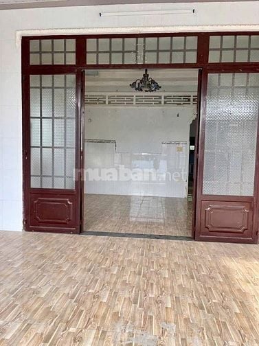 Nhà trống bán gấp nhà C4 ở Gia Huỳnh-Trảng Bàng. DT 155m2, giá 900tr