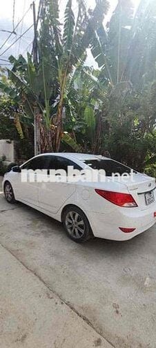 Hyundai Accent 2016 1.4 MT - 115000 km