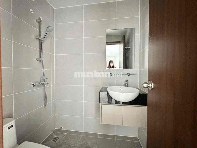 Căn 1pn,2pn nội thất cơ bản mới ngay làng đại học,ktx khu A,B
