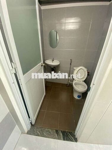 Phòng trọ 18 m2,có gác lửng đường Bùi Đình Túy,Q,Bình Thạnh