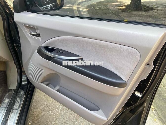 Mitsubishi Grandis 2005 2.4 AT - cho ae chơi