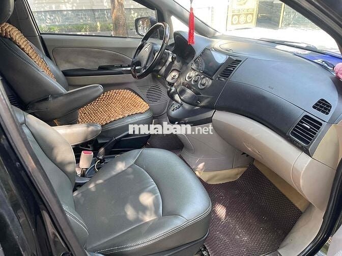 Mitsubishi Grandis 2005 2.4 AT - cho ae chơi