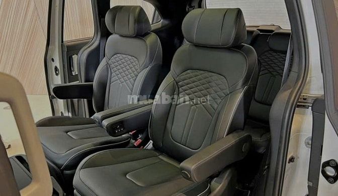 CHO THUÊ XE CUSTIN 2.0 VÀ TÀI XẾ THEO XE