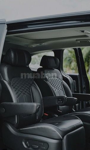 CHO THUÊ XE CUSTIN 2.0 VÀ TÀI XẾ THEO XE
