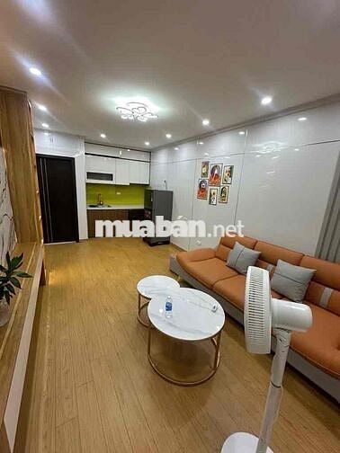 HƠN 8 TỶ 30m2 - TRUNG TÂM ĐỐNG ĐA - NGÕ THÔNG KINH DOANH - NGÕ BA GÁC