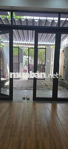 Bùi Thiện Ngộ, nhà 3 tầng gần cầu Nguyễn Tri Phương