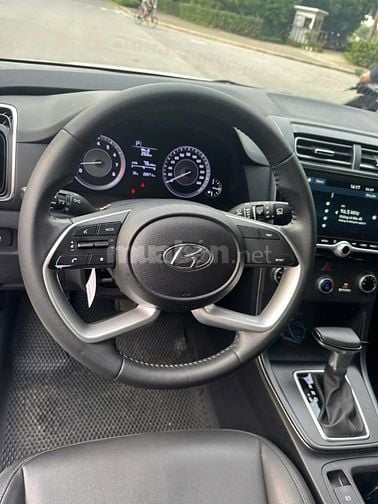 Cần bán Hyundai Creta 1.5 AT nhập khẩu sx 2022 zin đét cực mới