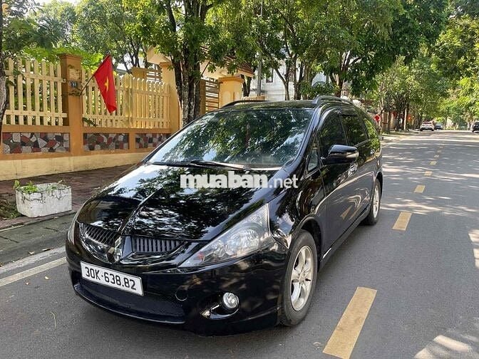 Mitsubishi Grandis 2005 2.4 AT - cho ae chơi