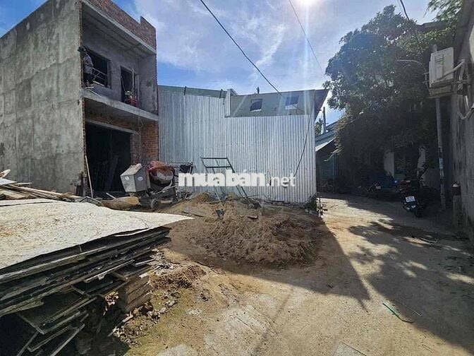 Lô đất hợp lí qá, anh chị có tầm nhìn mua xây nhà ở hợp lí lấm