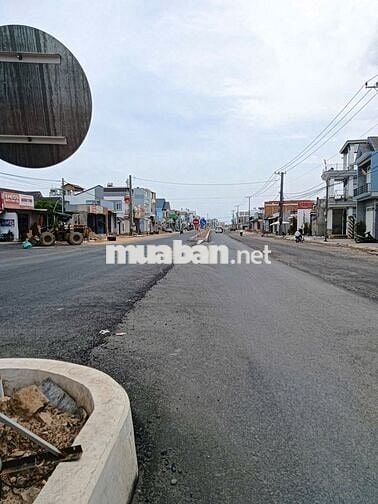 Chính chủ bán đất mặt tiền đường ven biển