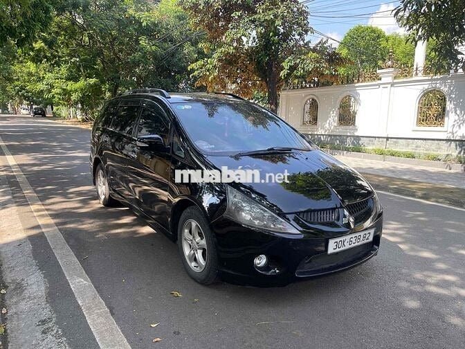 Mitsubishi Grandis 2005 2.4 AT - cho ae chơi