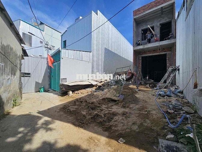 Lô đất hợp lí qá, anh chị có tầm nhìn mua xây nhà ở hợp lí lấm
