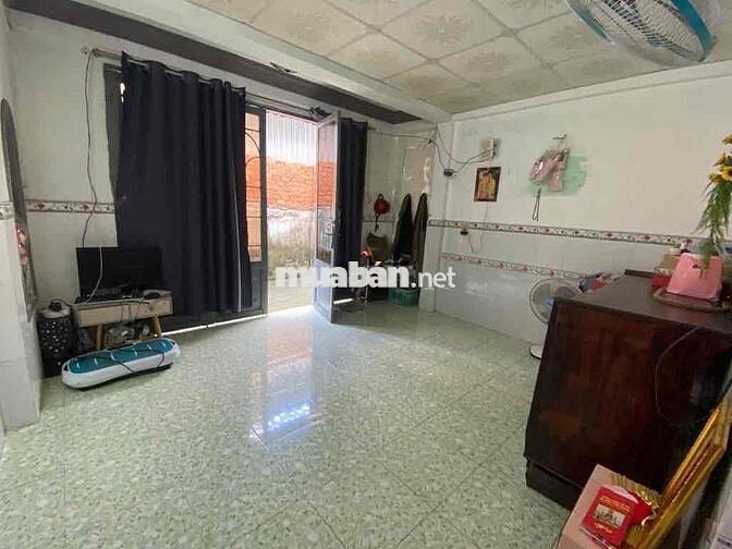 BÁN GẤP NHÀ 2 tầng TRƯỜNG THỌ-HXH- 2.3 tỷ - dtsd : 48m2 ngang 4.1m