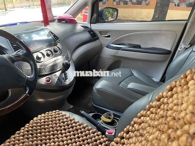 Mitsubishi Grandis 2005 2.4 AT - cho ae chơi