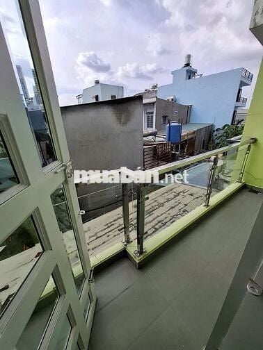 Chính chủ cho thuê nhà mới DT:4,5x12 giá 12tr/thg 2lầu ,HBP,TĐ