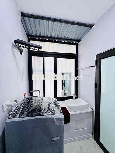 Bán nhà tập thể phố Mai Hoắc Đế nhà đẹp 2 thoáng ở ngay 60m tầng 2+3 g