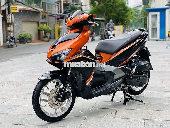 HONDA AIR BLADE 125 FI BẢN ĐEN SẦN KHÓA SMARKEY