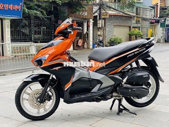 HONDA AIR BLADE 125 FI BẢN ĐEN SẦN KHÓA SMARKEY