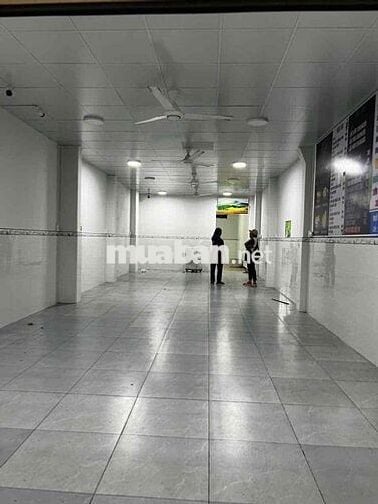 NHÀ MẶT TIỀN CĂN GÓC 5X30M PHÙ HỢP SIÊU THỊ STUDIO, KHO TRUNG CHUYỂN