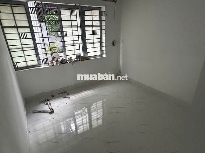 Cho Thuê Nhà Nguyên Căn Gần Cầu Bình Lợi Giá HSSV